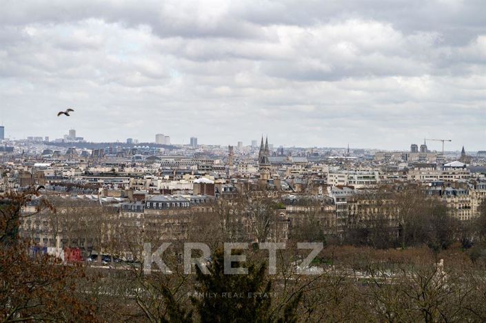 Image No.1-5 Bed Apartment for sale