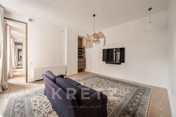 Image No.13-5 Bed Apartment for sale