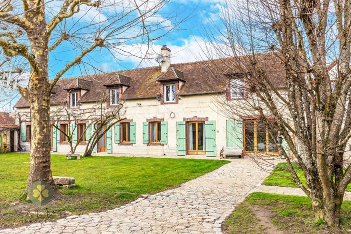 Image No.2-Maison de 5 chambres à vendre à Condé-sur-Vesgre