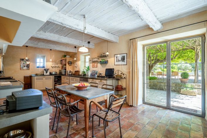 Image No.5-Maison de 5 chambres à vendre à Lacoste