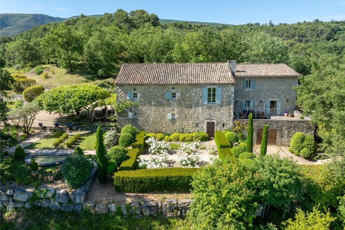 Image No.7-Maison de 5 chambres à vendre à Lacoste