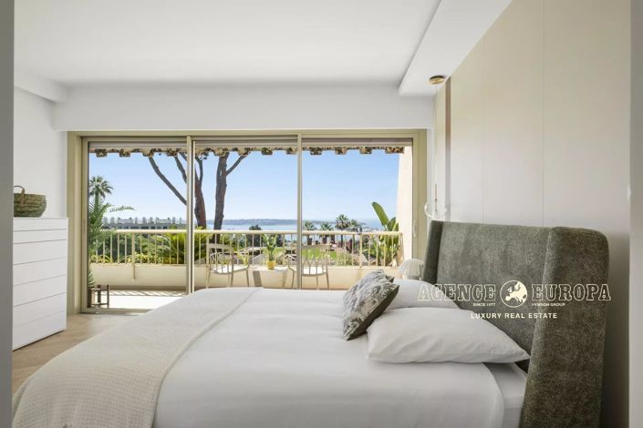 Image No.11-4 Bed Apartment for sale