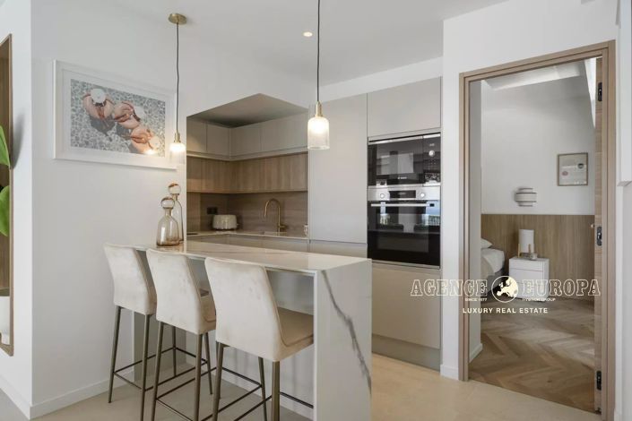 Image No.9-4 Bed Apartment for sale