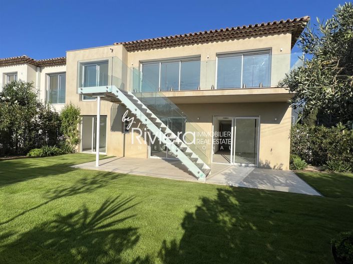 Image No.3-Maison de 4 chambres à vendre à Cavalaire-sur-Mer