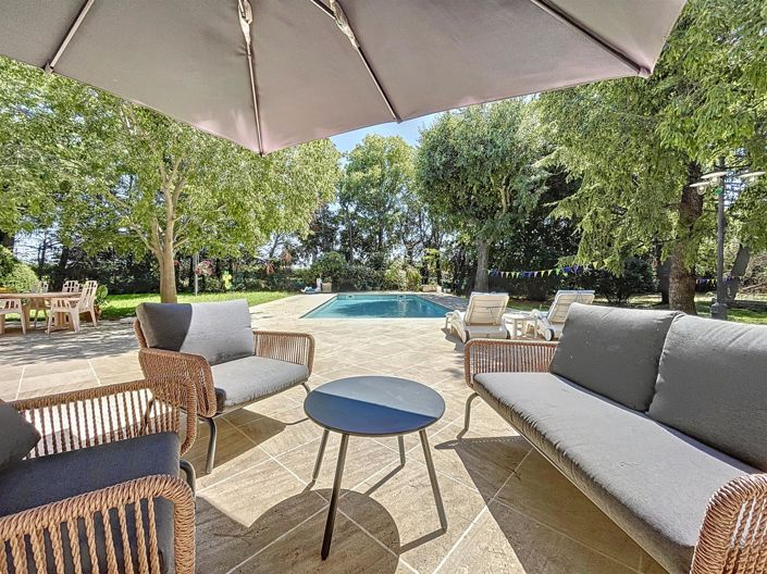 Image No.3-6 Bed House for sale