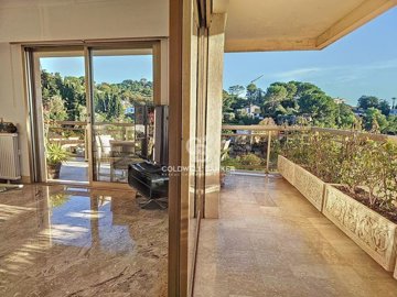 2 Bed Apartment for sale