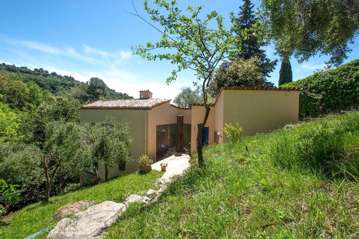 Image No.2-3 Bed House for sale