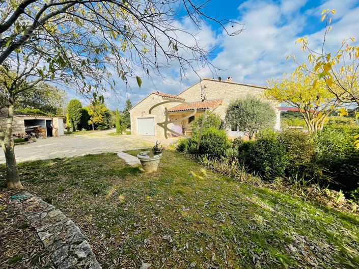 Image No.1-4 Bed House for sale
