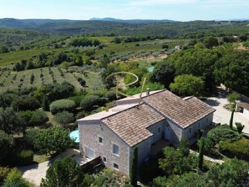 1 - Orgnac-l'Aven, Maison