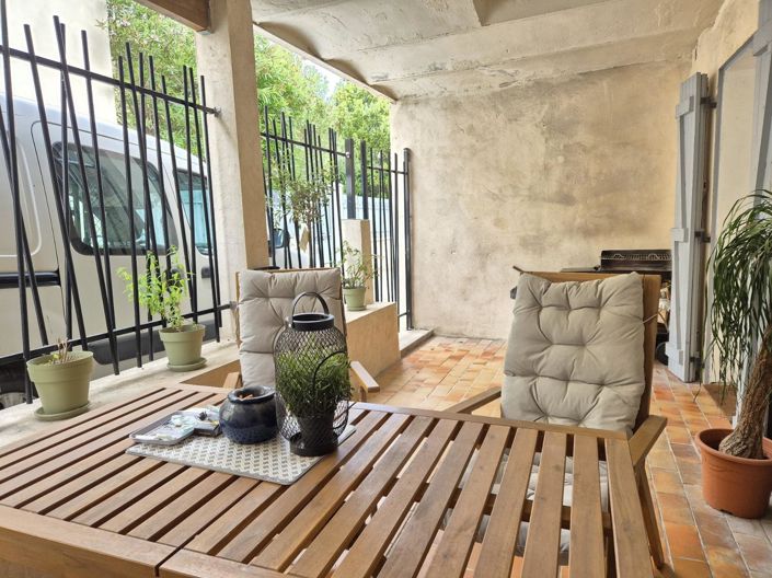 Image No.15-3 Bed House for sale