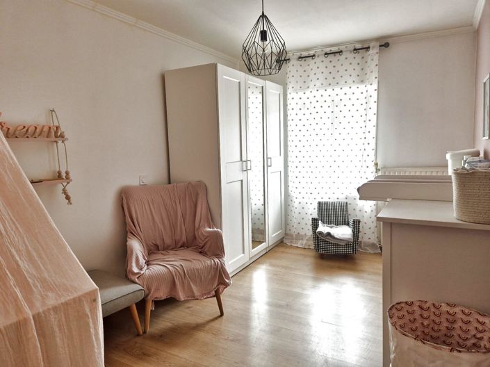 Image No.19-3 Bed House for sale