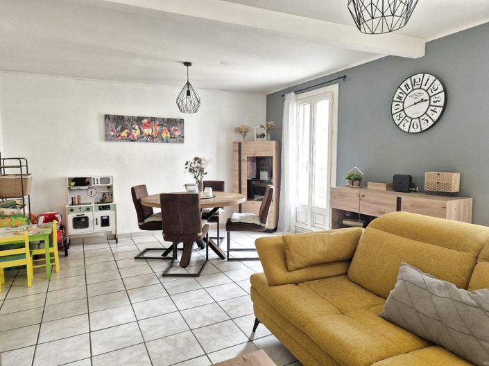 Image No.5-3 Bed House for sale