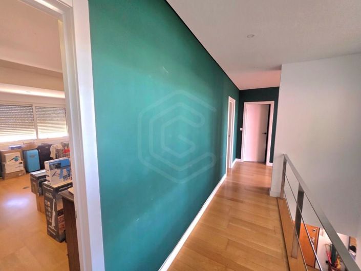 Image No.15-4 Bed Apartment for sale