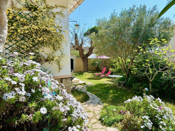 Image No.1-3 Bed Apartment for sale