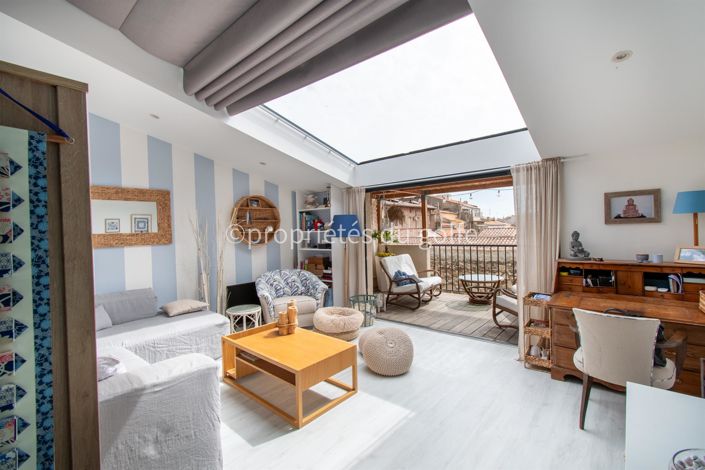 Image No.1-Propriété de 2 chambres à vendre à Sète