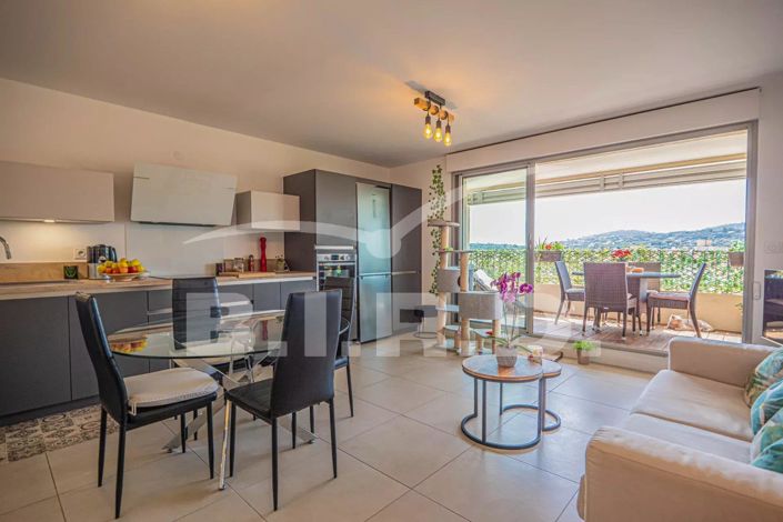 Image No.1-2 Bed Apartment for sale