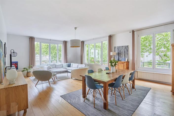 Image No.1-3 Bed Apartment for sale