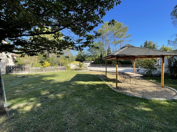 Image No.1-4 Bed House for sale