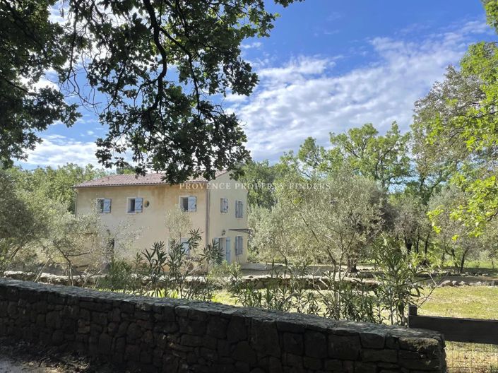 Image No.1-5 Bed House for sale