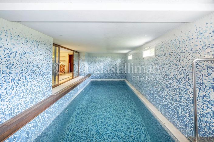 Image No.15-10 Bed House for sale