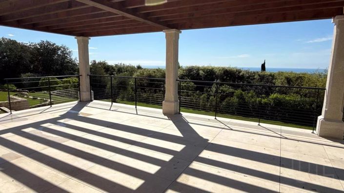 Image No.17-5 Bed House for sale