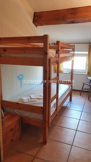 Image No.10-3 Bed House for sale