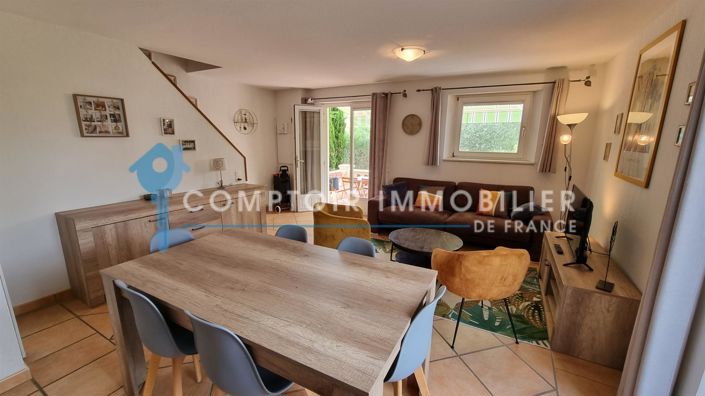 Image No.15-3 Bed House for sale