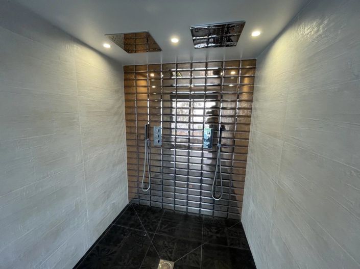 Image No.19-5 Bed House for sale