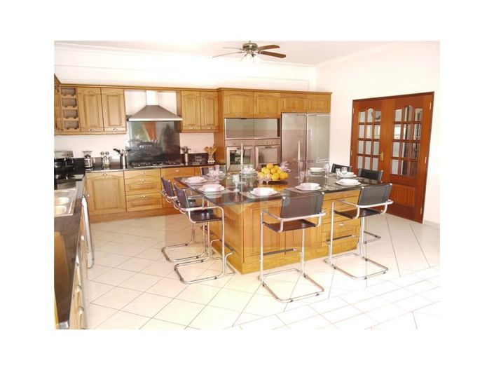 Image No.14-7 Bed House for sale