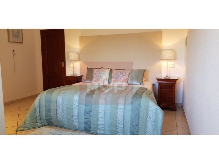 Image No.19-7 Bed House for sale