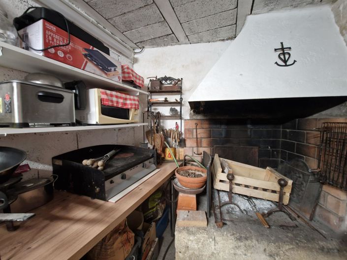 Image No.12-3 Bed House for sale