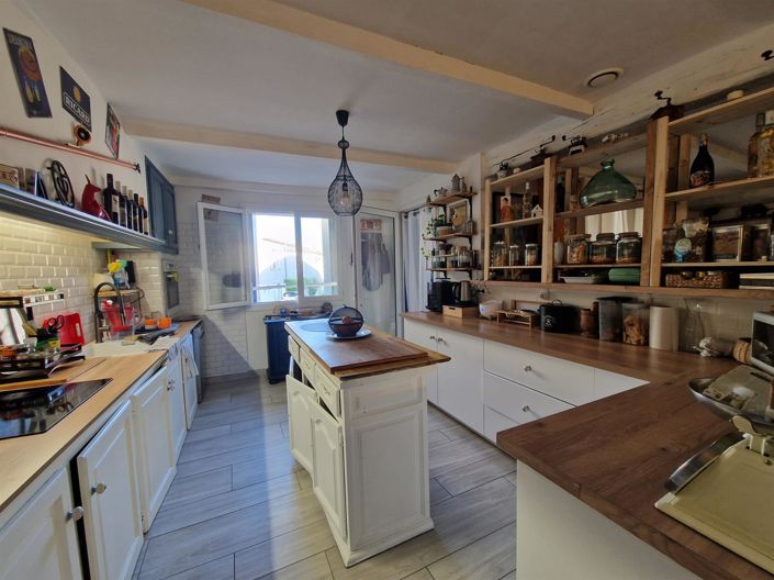 Image No.4-3 Bed House for sale