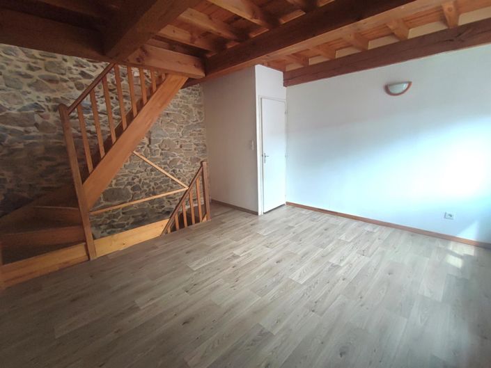 Image No.12-1 Bed House for sale