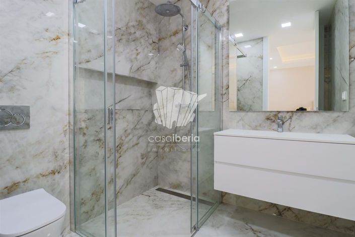 Image No.29-3 Bed Apartment for sale
