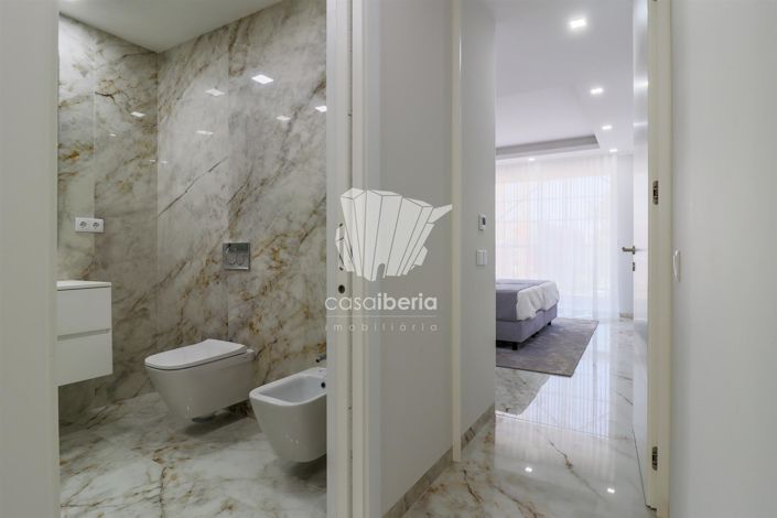 Image No.32-3 Bed Apartment for sale
