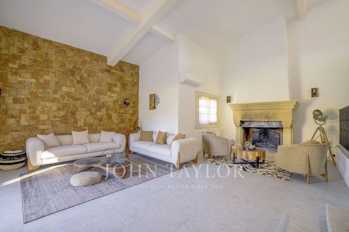 Image No.3-Maison de 5 chambres à vendre à Valbonne