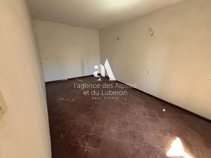 Image No.8-House for sale