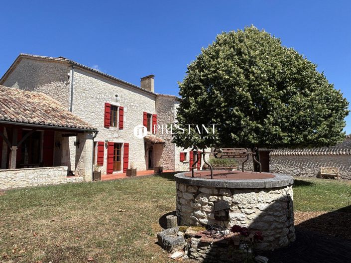 Image No.7-Propriété de 6 chambres à vendre à Dordogne