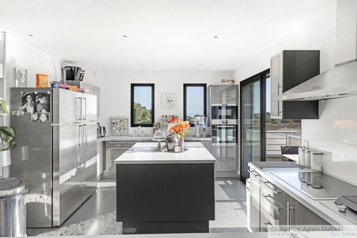 Image No.7-Maison de 7 chambres à vendre à Cavalaire-sur-Mer