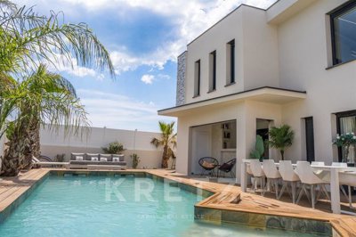 Propriété de 3 chambres à vendre à Herault