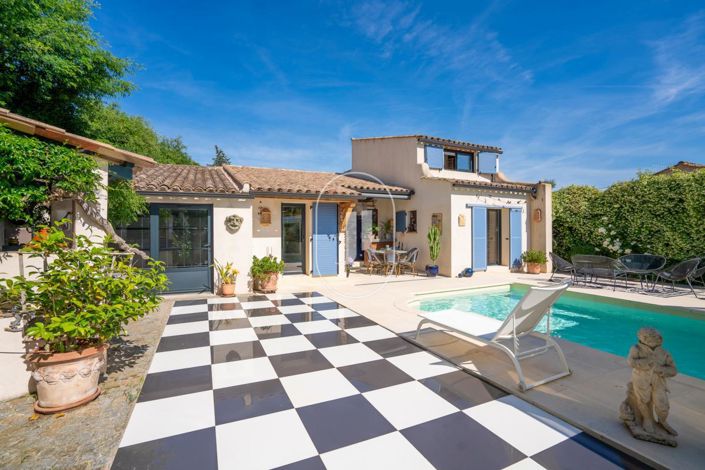 Image No.1-3 Bed House for sale