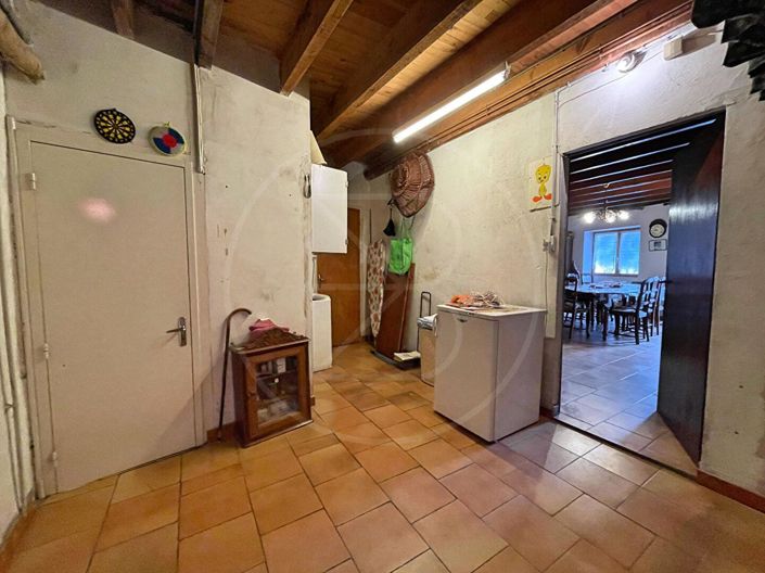 Image No.9-Maison de 5 chambres à vendre à Gensac