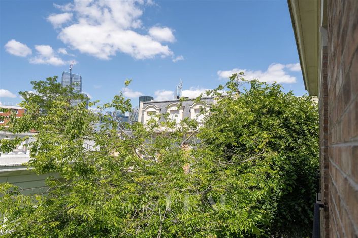 Image No.14-6 Bed House for sale