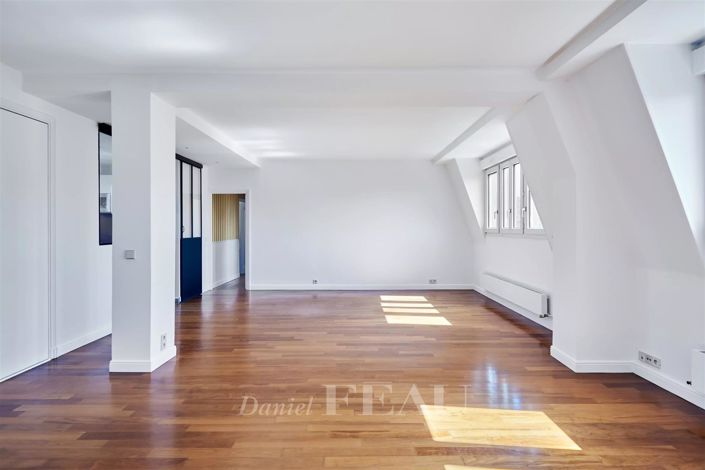 Image No.18-4 Bed Apartment for sale