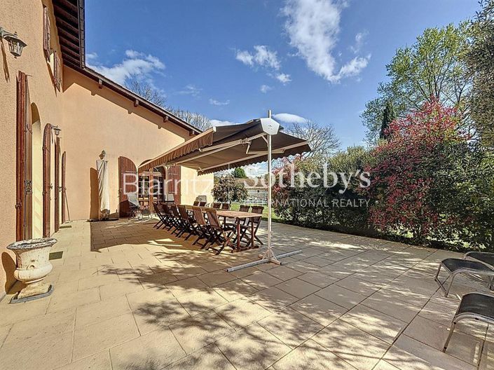 Image No.14-6 Bed House for sale