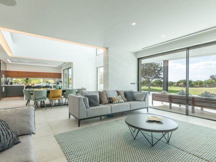 Image No.2-Maison de 4 chambres à vendre à Loule