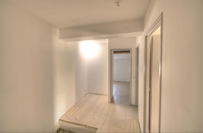 Image No.5-Apartment for sale