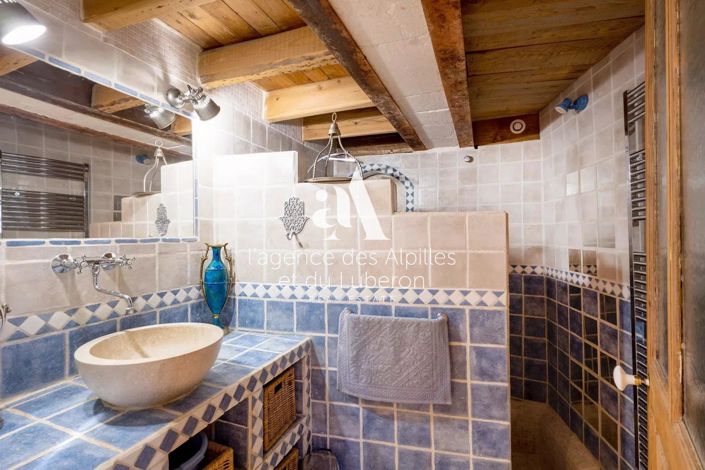 Image No.11-2 Bed House for sale