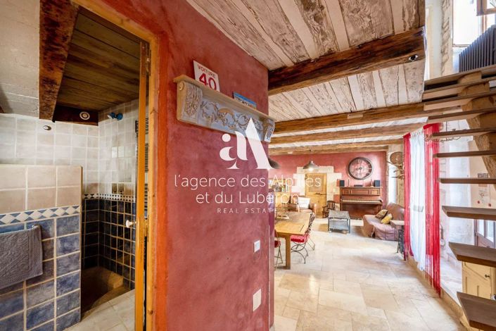 Image No.12-2 Bed House for sale