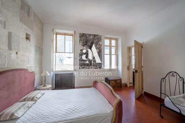 Image No.17-2 Bed House for sale